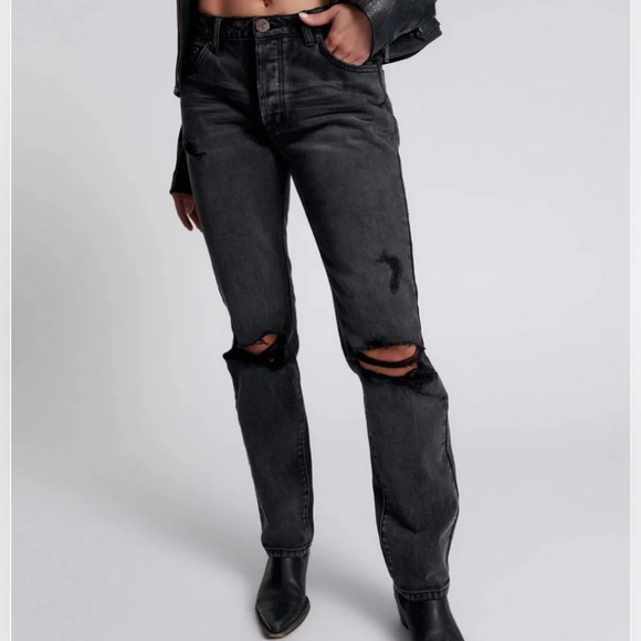 One Teaspoon NWT Messed Trucker Mid Waist Straight Leg Jeans Size 18 - Picture 1 of 10